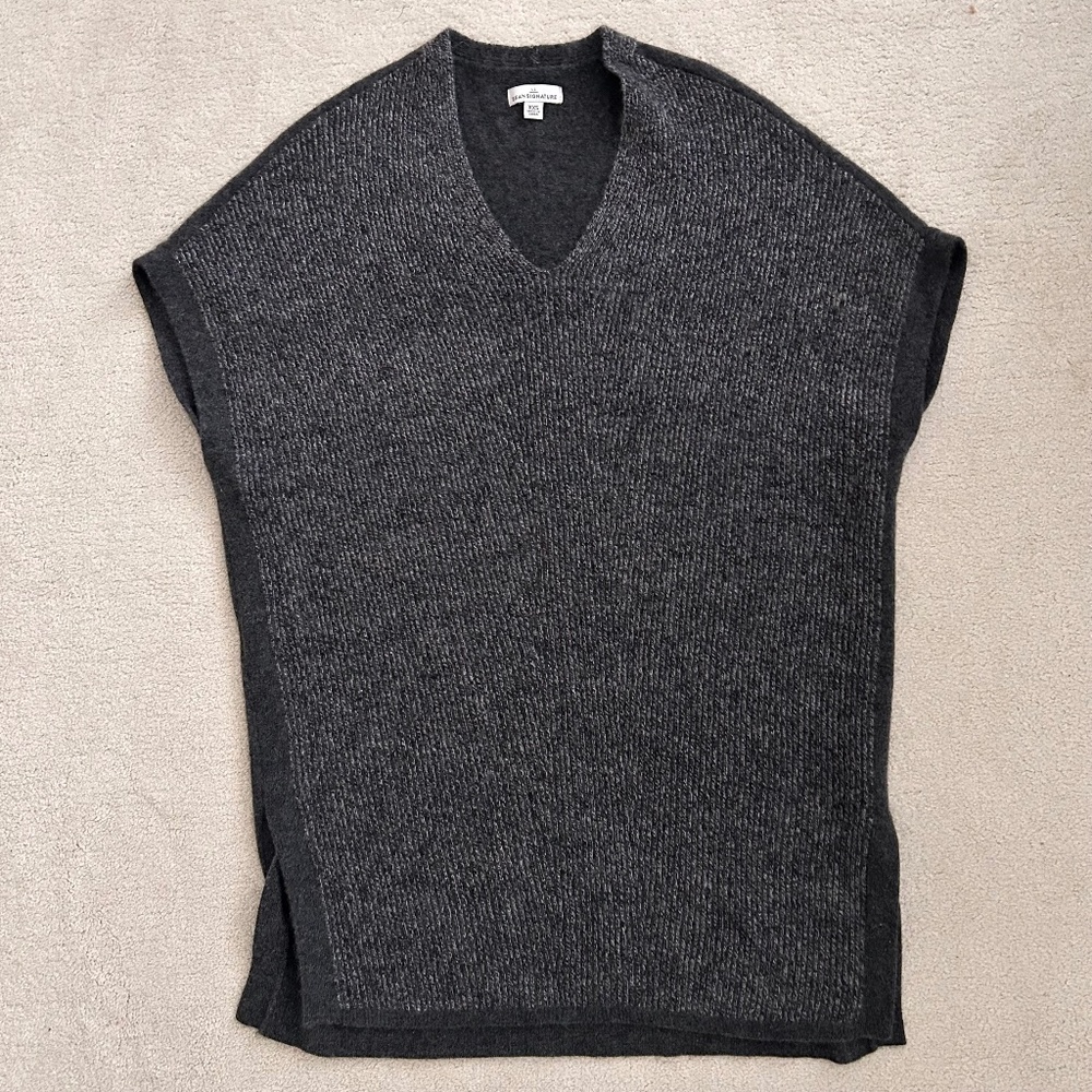 LLBean popover vest tunic sweater size XXS in excellent condition. 100% cashmere